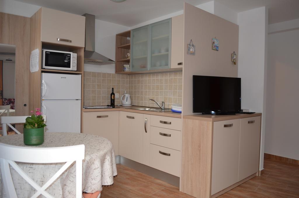 Apartments Lora 巴斯卡 客房 照片